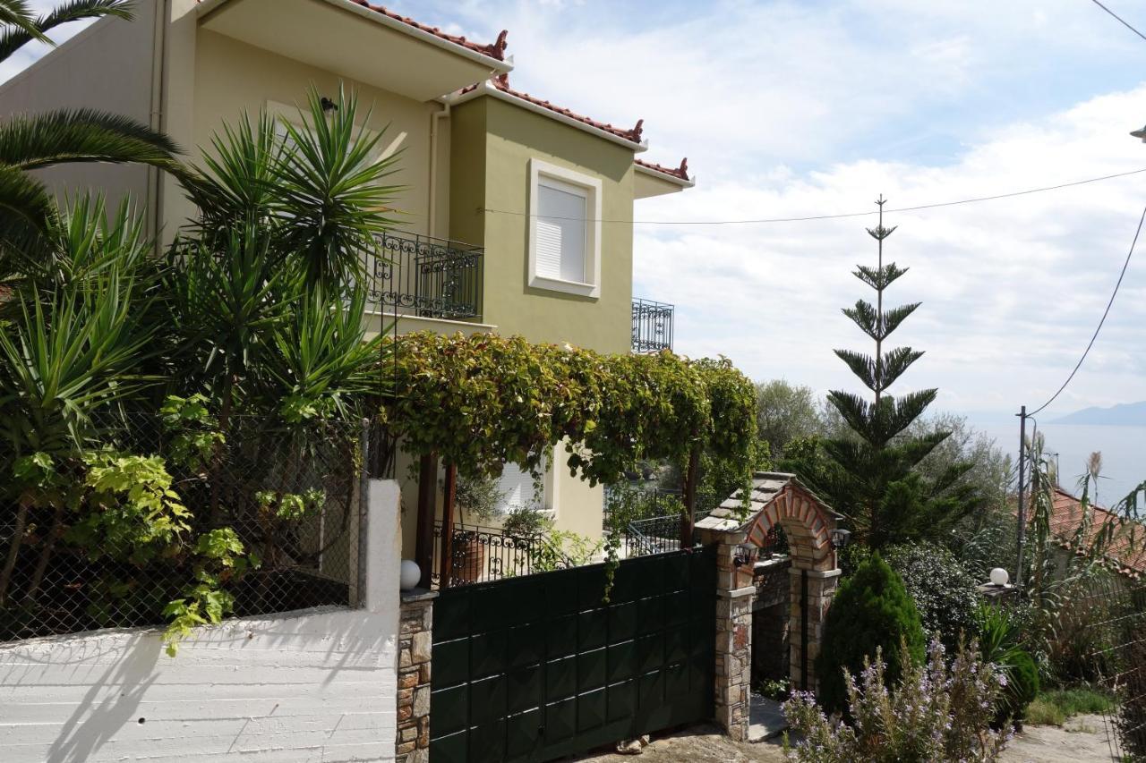 Marathos  Beach Front House With View מראה חיצוני תמונה