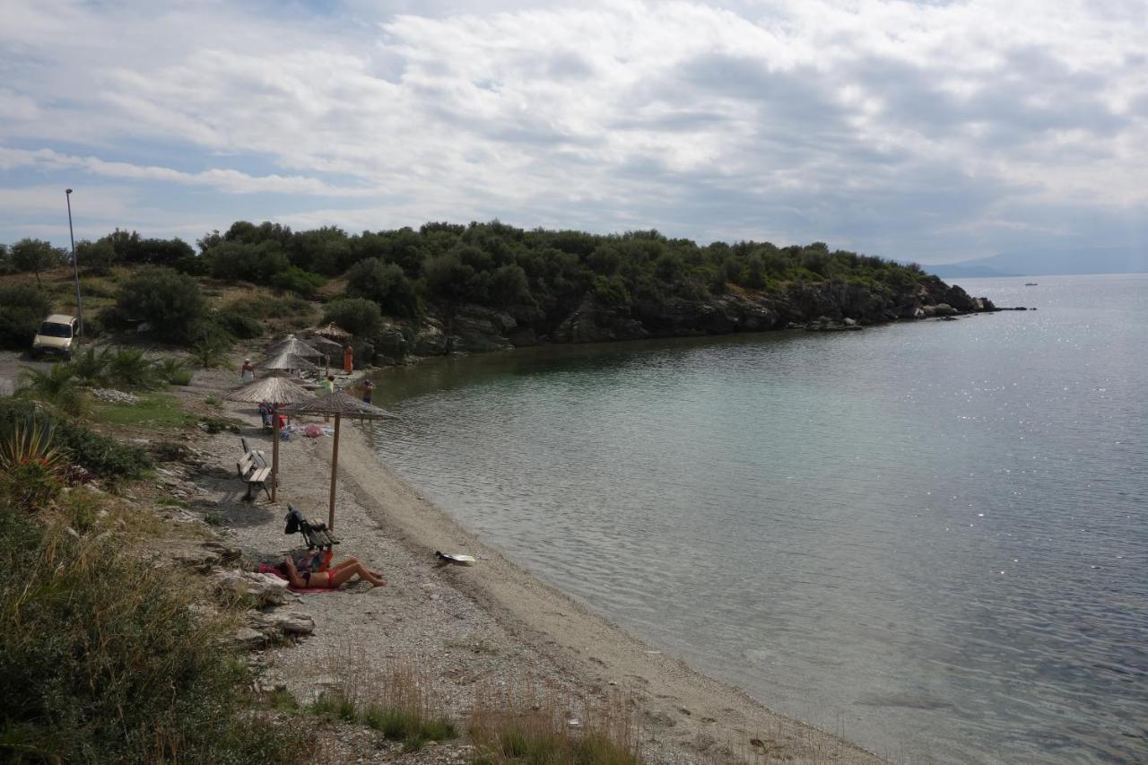 Marathos  Beach Front House With View מראה חיצוני תמונה