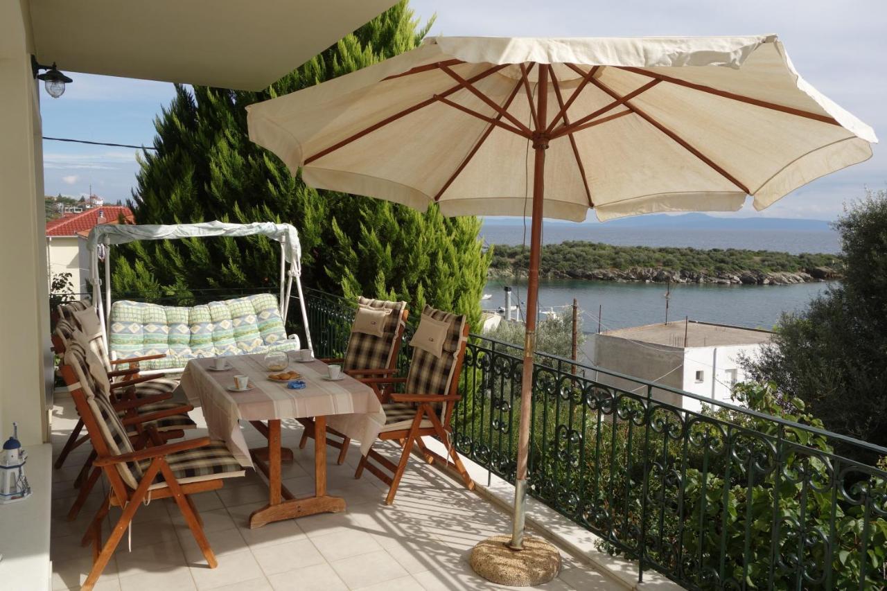 Marathos  Beach Front House With View מראה חיצוני תמונה